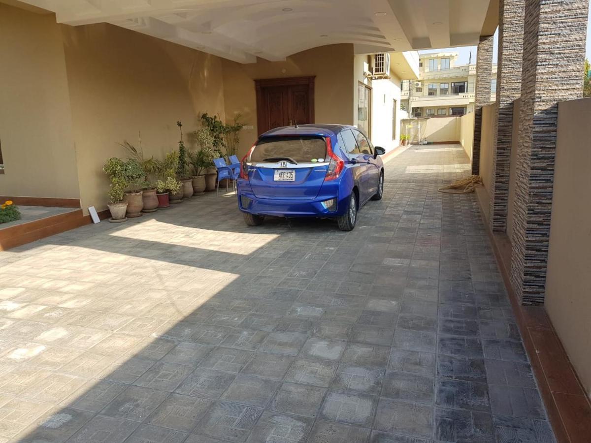Alpha Guest House Rawalpindi Exteriör bild