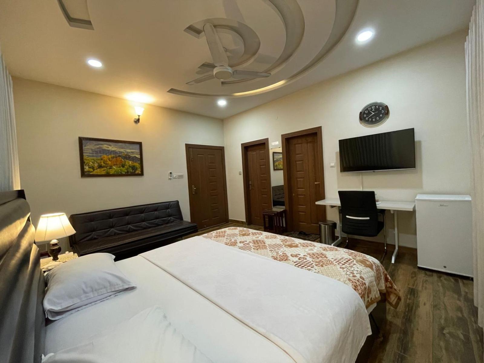 Alpha Guest House Rawalpindi Exteriör bild